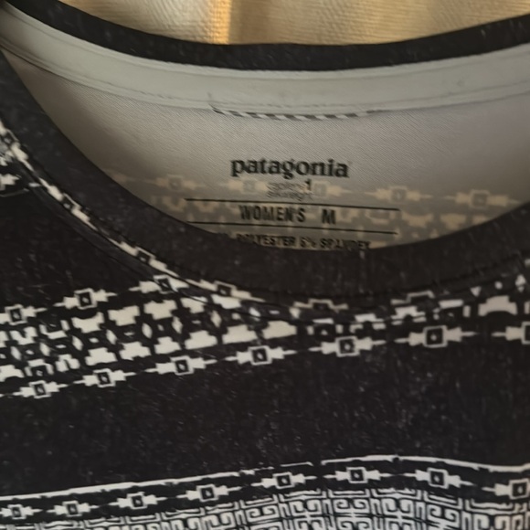 Patagonia long sleeve top - Picture 2 of 3